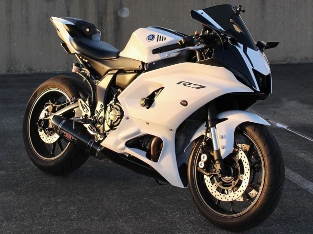 Carenados Moto Yamaha YZF R7 2021-2024 - Blanco Brillante
